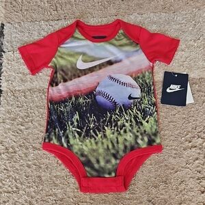 NWT Nike Red Boy's Baseball Graphic Baby Short-Sleeve Onesie - 6/9M